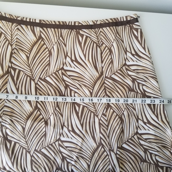 Talbots Y2K Tropical Print Midi Skirt Tan/Cream Neutral Size 18 - Picture 8 of 10